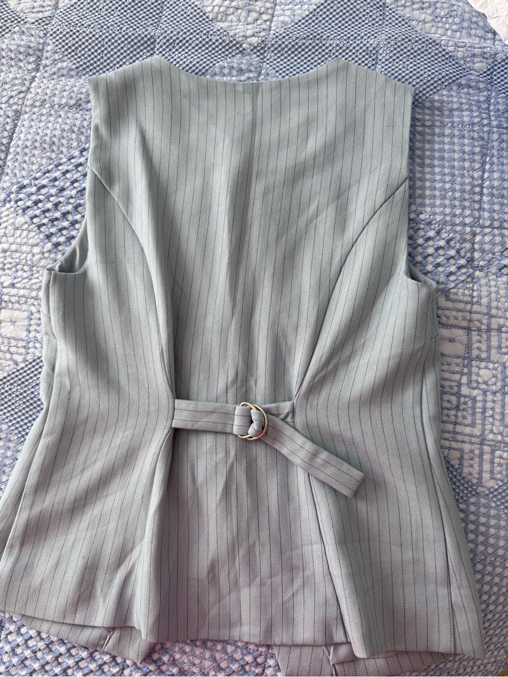 Abercrombie & Fitch Button Vest Top - Picture 4 of 4